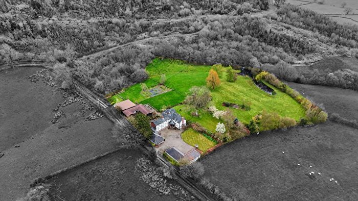 4 Bedroom Detached House For Sale In Bryn Celyn, Llanfyllin, Powys, SY22