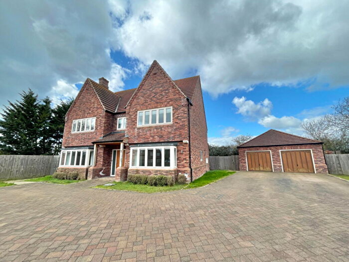 5 Bedroom Detached House For Sale In Kingsland Close, Doddington, March, PE15