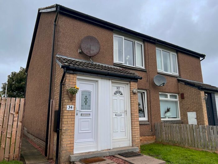 1 Bedroom Flat For Sale In Rosslyn Road, Larkhall, ML9