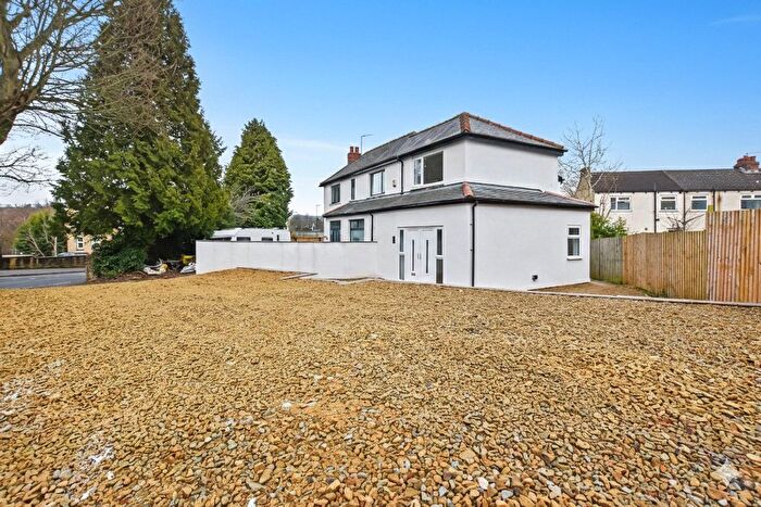 1 Bedroom Semi-Detached House For Sale In Park Road, Guiseley, Leeds, West Yorkshire, LS20