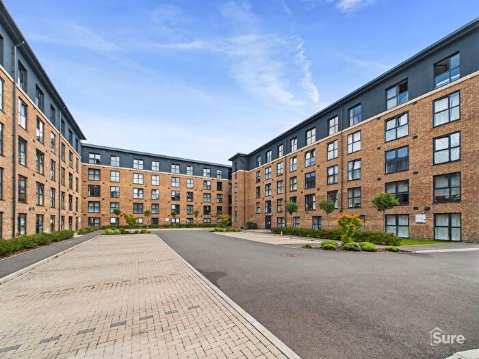 2 Bedroom Flat To Rent In Erasmus Drive, Strutt House, DE1