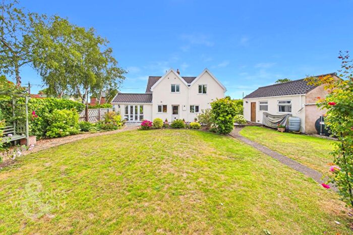 3 Bedroom Detached House For Sale In The Street, North Lopham, Diss, IP22
