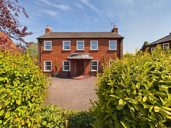 4 Bedroom Equestrian Facility For Sale In Main Street, Welney, PE14