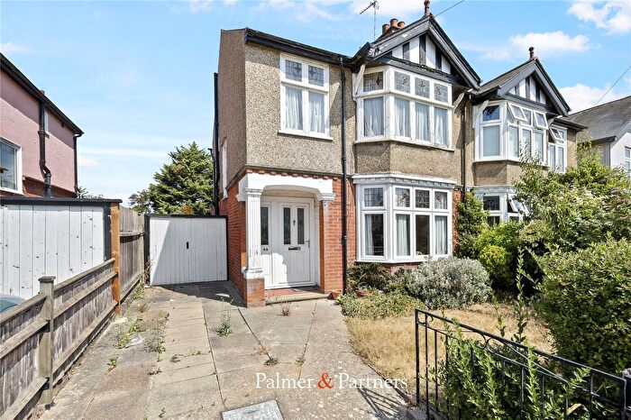 3 Bedroom Semi-Detached House For Sale In Drury Road, Colchester, Essex, CO2