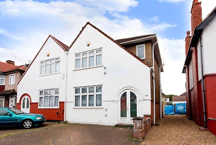 3 Bedroom Semi Detached House To Rent In Heath Road, Hounslow, TW3