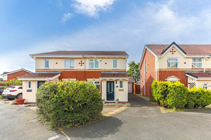 3 Bedroom Semi-Detached House For Sale In Woodlea, Forest Hall, NE12