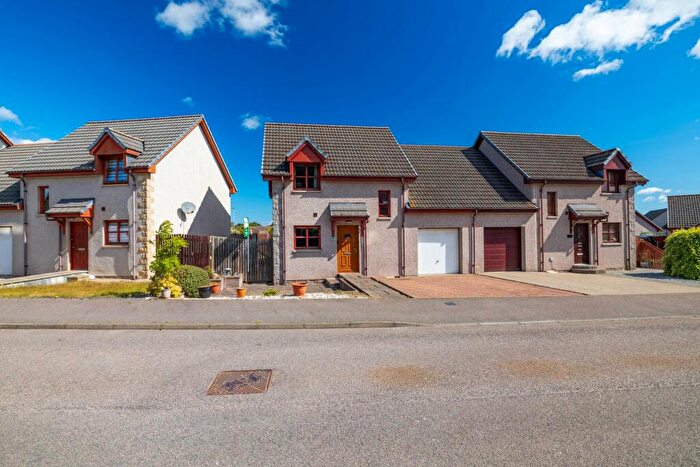3 Bedroom Semi-Detached House For Sale In Bain Avenue, Elgin, IV30