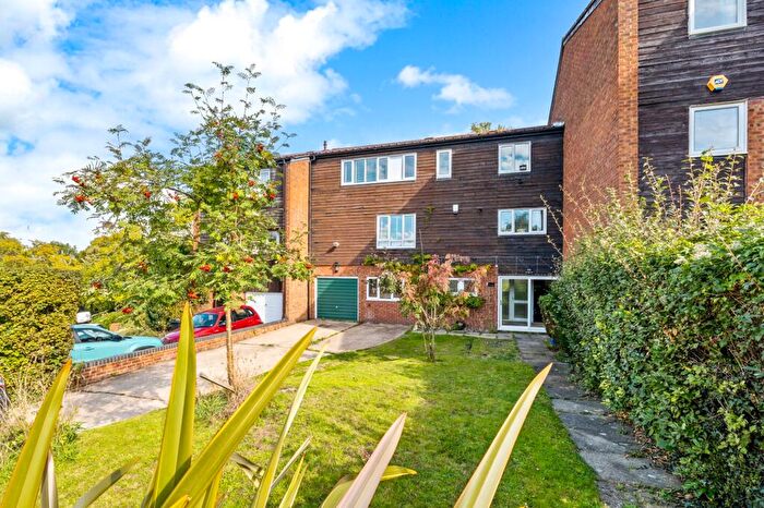 5 Bedroom Terraced House For Sale In Linton Glade, Croydon, CR0