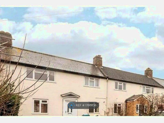 3 Bedroom Terraced House To Rent In Gainsborough Road, London, TW9