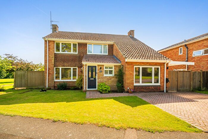 4 Bedroom Detached House For Sale In Cherry Glebe, Mersham, Kent, TN25