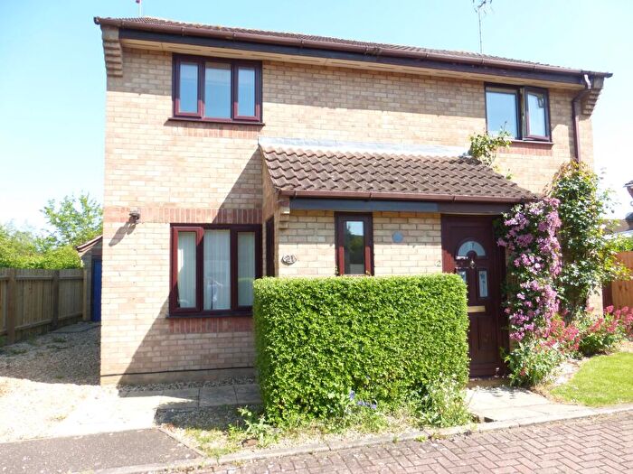 2 Bedroom House To Rent In Wycliffe Grove, Werrington, Peterborough, PE4