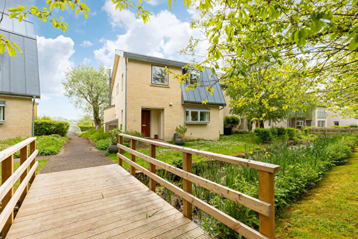 4 Bedroom Detached House For Sale In Clearwater, The Nines, The Lower Mill Estate, GL7