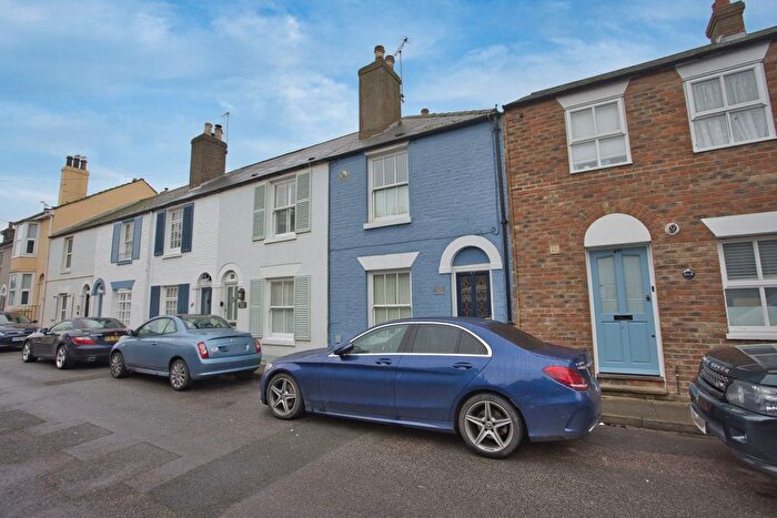 2 Bedroom Terraced House To Rent In York Road, Walmer, CT14