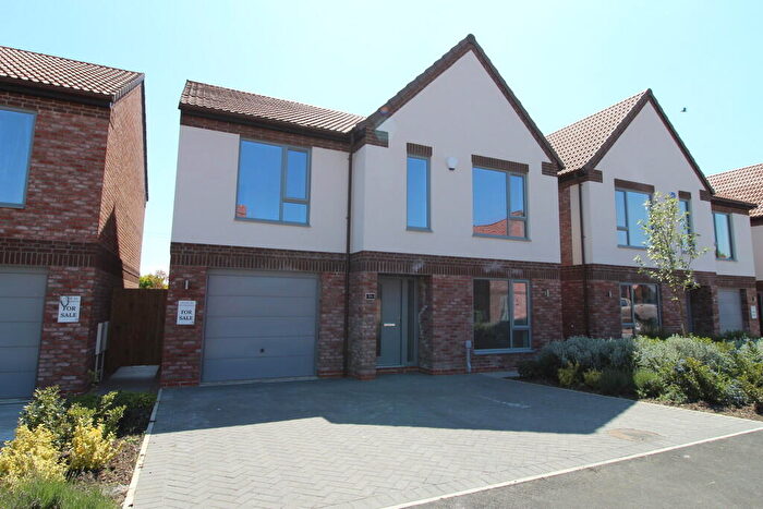 4 Bedroom Detached House For Sale In Knights Walk, Sutton Cum Lound, Retford, DN22