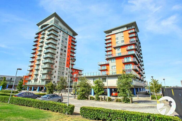 2 Bedroom Flat To Rent In Mizzen Mast House, Woolwich, SE18