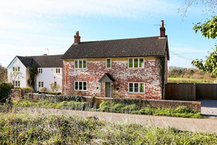 5 Bedroom Detached House For Sale In Compton Bassett, Calne, SN11