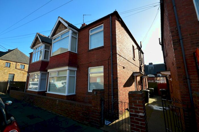 2 Bedroom Flat To Rent In David Street, Wallsend NE28