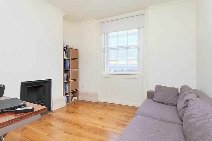 1 Bedroom Flat To Rent In St Mary At Hill, London, EC3R