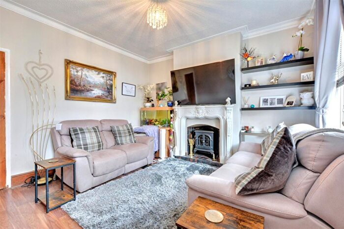 2 Bedroom Semi-Detached House For Sale In Bennett Street, Long Eaton, NG10