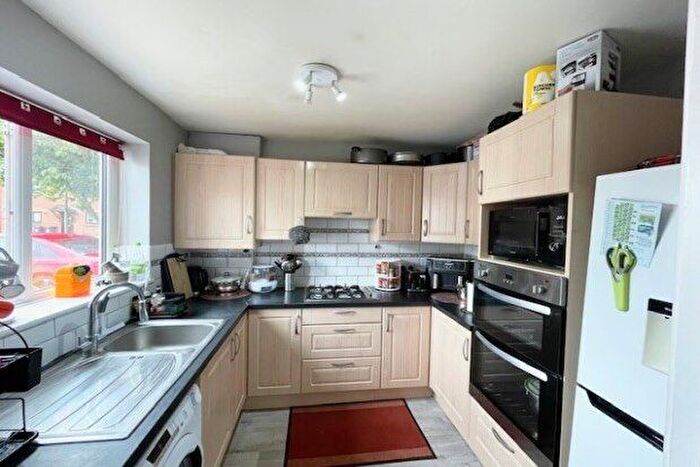2 Bedroom Terraced House To Rent In Loxleigh Gardens, Bridgwater, TA6