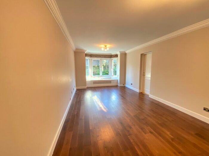 2 Bedroom Flat To Rent In Trinity Road, Trinity, Edinburgh, EH5