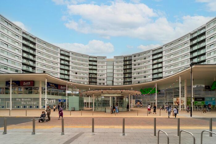 2 Bedroom Flat To Rent In Prince Regent Road, Hounslow, TW3