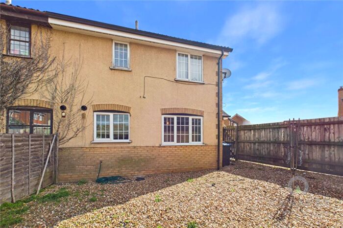 1 Bedroom House For Sale In Mill Meadow, Kingsthorpe, Northampton, NN2
