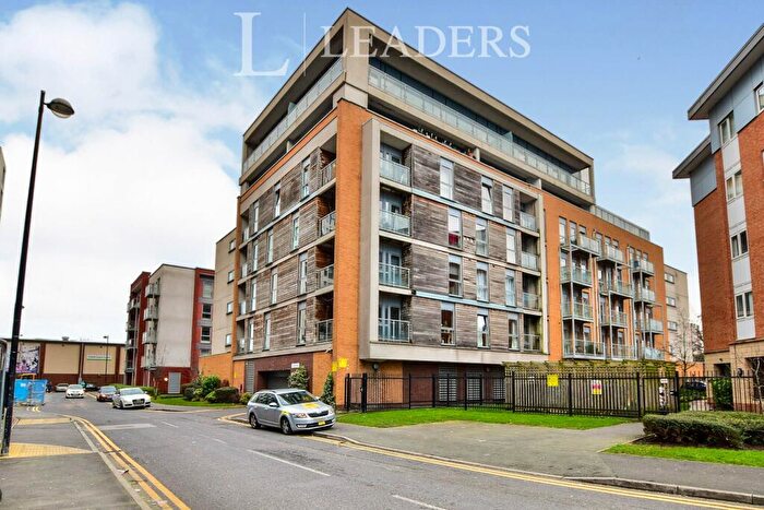 2 Bedroom Flat To Rent In C Elmira Way, Salford, Greater Manchester, M5