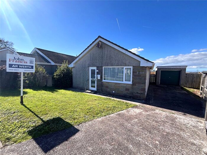 3 Bedroom Bungalow For Sale In Cricket Grove, Hundleton, Pembroke, Pembrokeshire, SA71