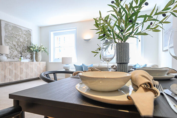 2 Bedroom Apartment For Sale In St Pauls, Leeds, LS1