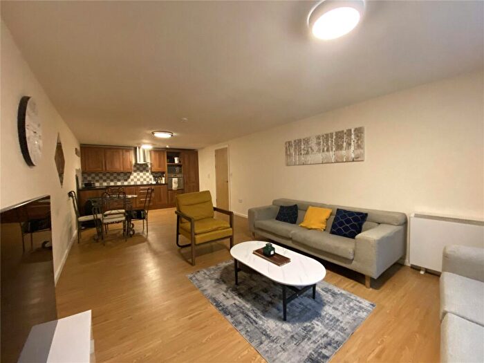 2 Bedroom Flat To Rent In Hanover Mill, Newcastle Upon Tyne, NE1