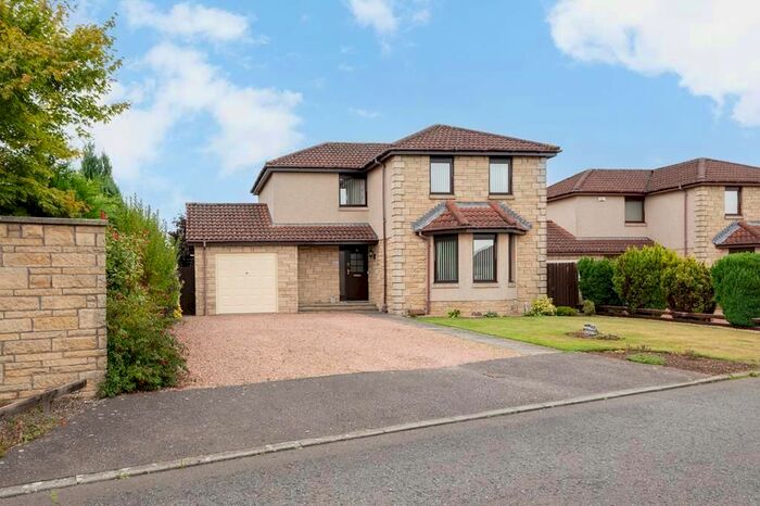 3 Bedroom Detached House For Sale In Lundin View, Leven, KY8
