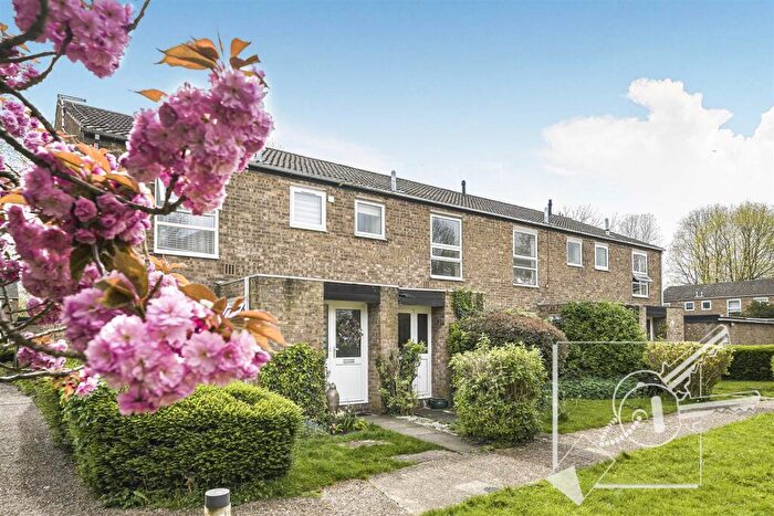 3 Bedroom Terraced House For Sale In New Ash Green, DA3