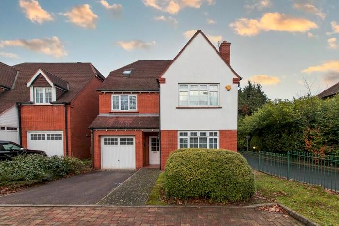 5 Bedroom Detached House To Rent In Westhill Close, Selly Oak, Birmingham B29