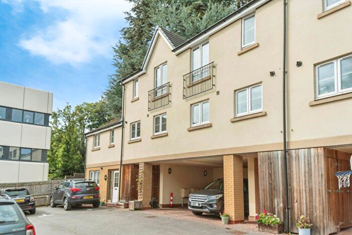 4 Bedroom Terraced House For Sale In Cole Close, Malmesbury, SN16