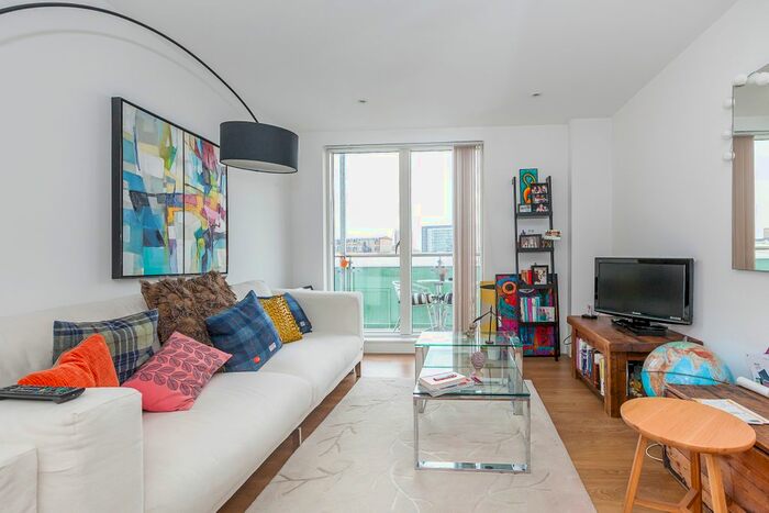 1 Bedroom Flat To Rent In Seven Sea Gardens, Bow, London, E3