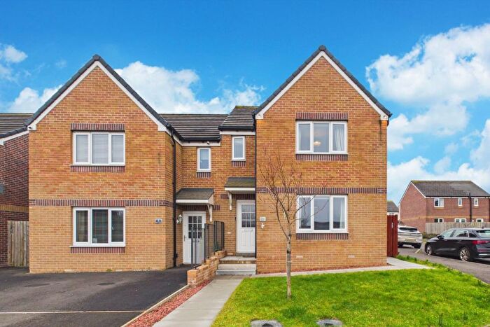 3 Bedroom Semi-Detached House For Sale In Blackband Terrace, Cambuslang, G72