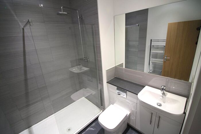 6 Bedroom Flat To Rent In Lower Brown Street, , Leicester, LE1