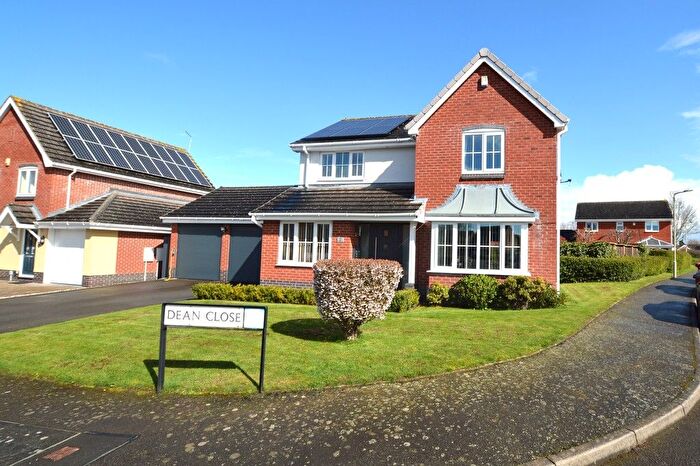 4 Bedroom Detached House For Sale In Dean Close, Market Drayton, Shropshire, TF9