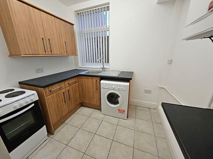 1 Bedroom Flat To Rent In Hylton Road, Sunderland, SR4