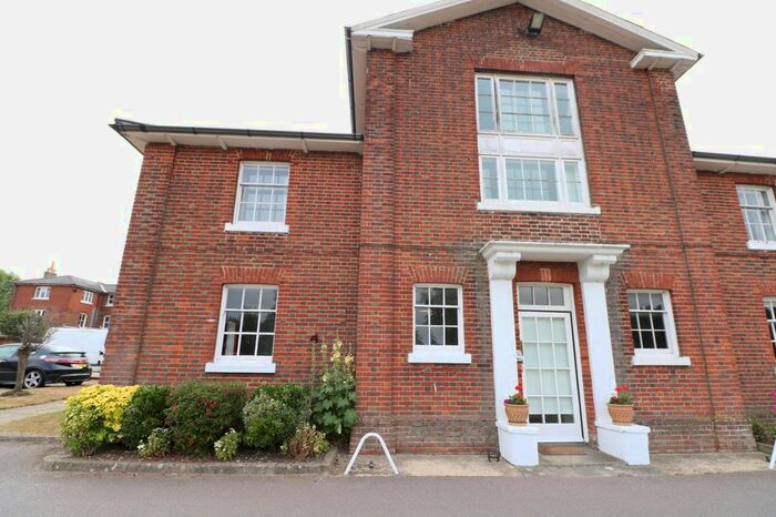1 Bedroom Flat To Rent In Hillcrest Court, Ipswich Road, Pulham Market, Diss, IP21