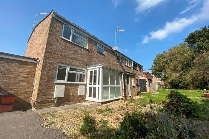 2 Bedroom Property To Rent In Tansley Moor, Swindon, SN3