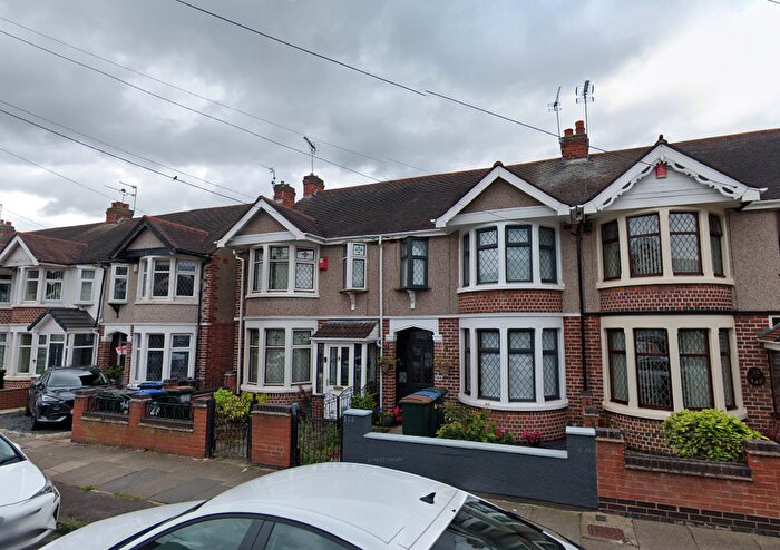 3 Bedroom Semi-Detached House To Rent In Farren Road, Coventry, CV2