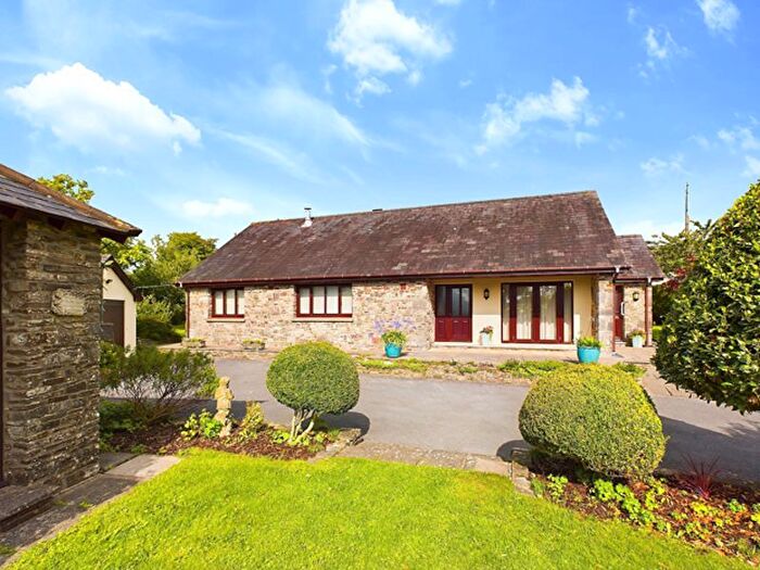 3 Bedroom Detached Bungalow For Sale In Bancycapel, Carmarthen, SA32