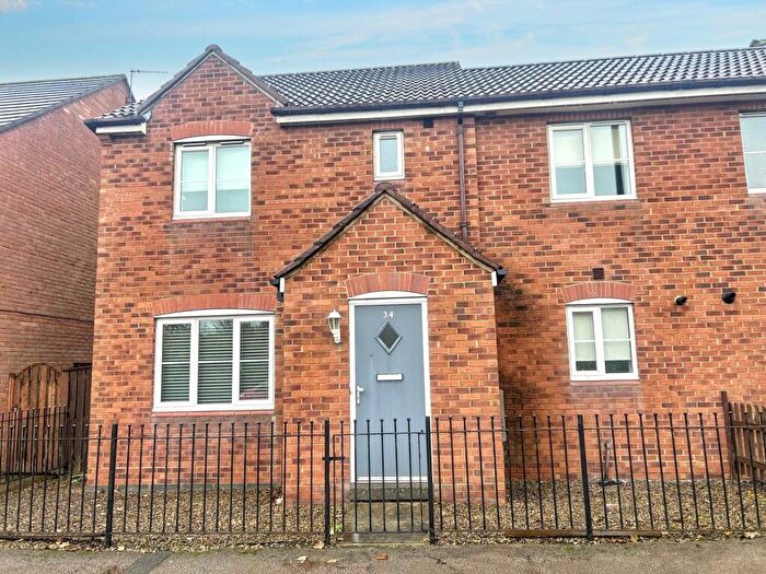 3 Bedroom End Of Terrace House For Sale In Edgefield, West Allotment, Newcastle Upon Tyne, Tyne And Wear, NE27