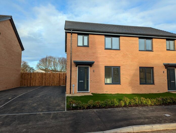 3 Bedroom Semi-Detached House To Rent In Parnaby Way, Hemlington, Middlesbrough, TS8