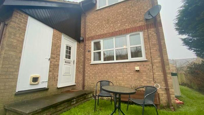 1 Bedroom Flat To Rent In Musley Hill, Ware, SG12