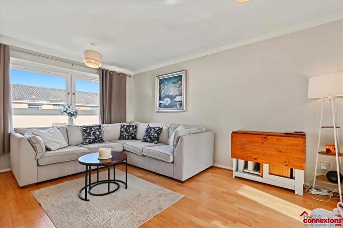 1 Bedroom Apartment For Sale In Mauchline, Calderwood, East Kilbride, G74