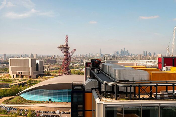 1 Bedroom Flat To Rent In Westfield Avenue, Stratford, London, E20