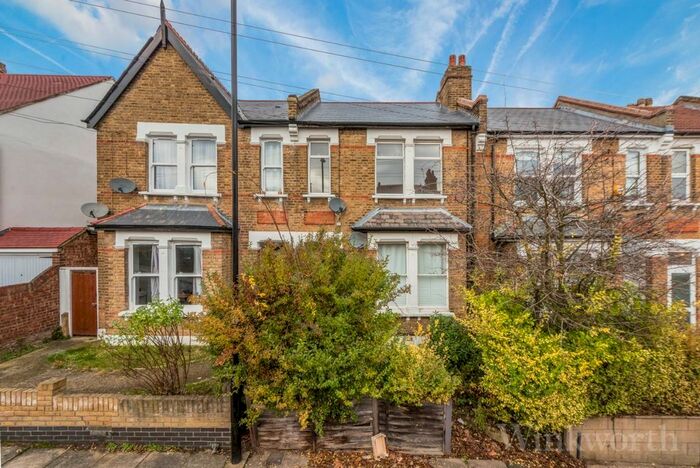 2 Bedroom Flat To Rent In Queenswood Road, London SE23